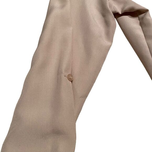 NWOT Tall Girl Button Down in cream - Picture 3 of 8